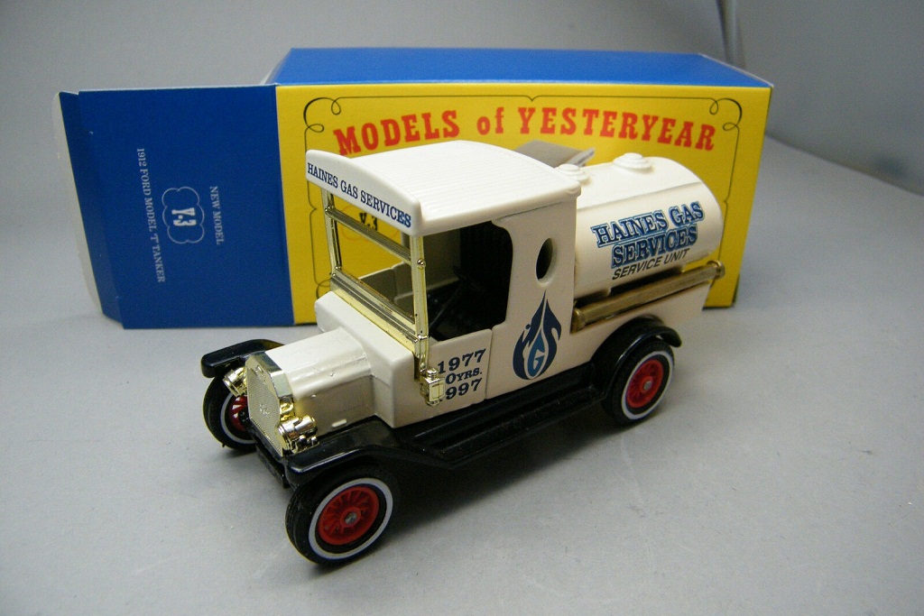 Yesteryear Collection - 1912 Ford Model T Tanker
